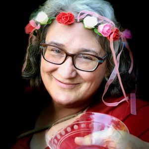 Meet your Posher, Sara